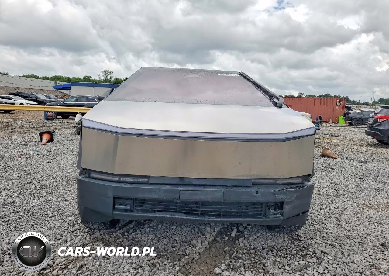 2025 Tesla Cybertruck VIN:7G2CEHED8SA061779 - 5