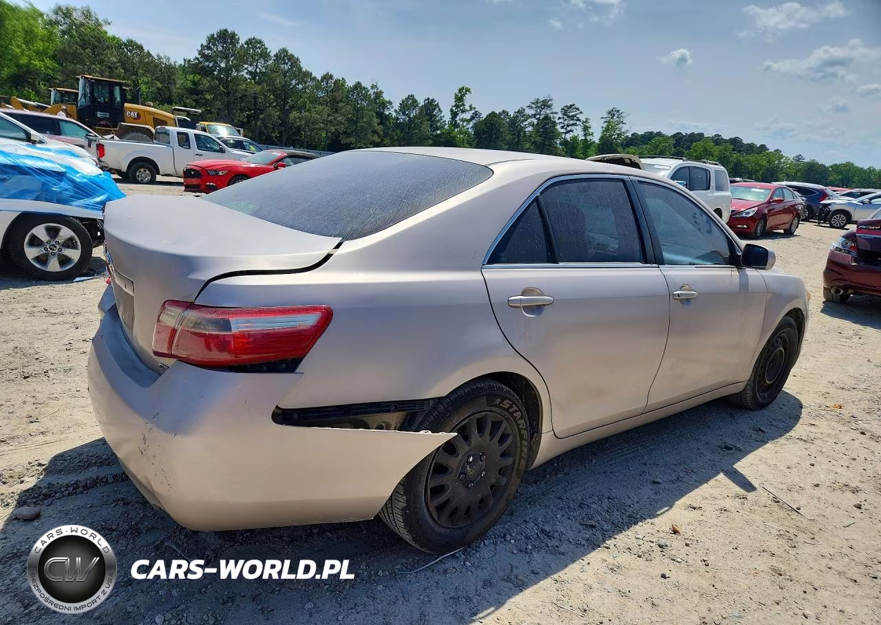 2007 Toyota Camry Ce VIN:4T1BE46K77U134013 - 3