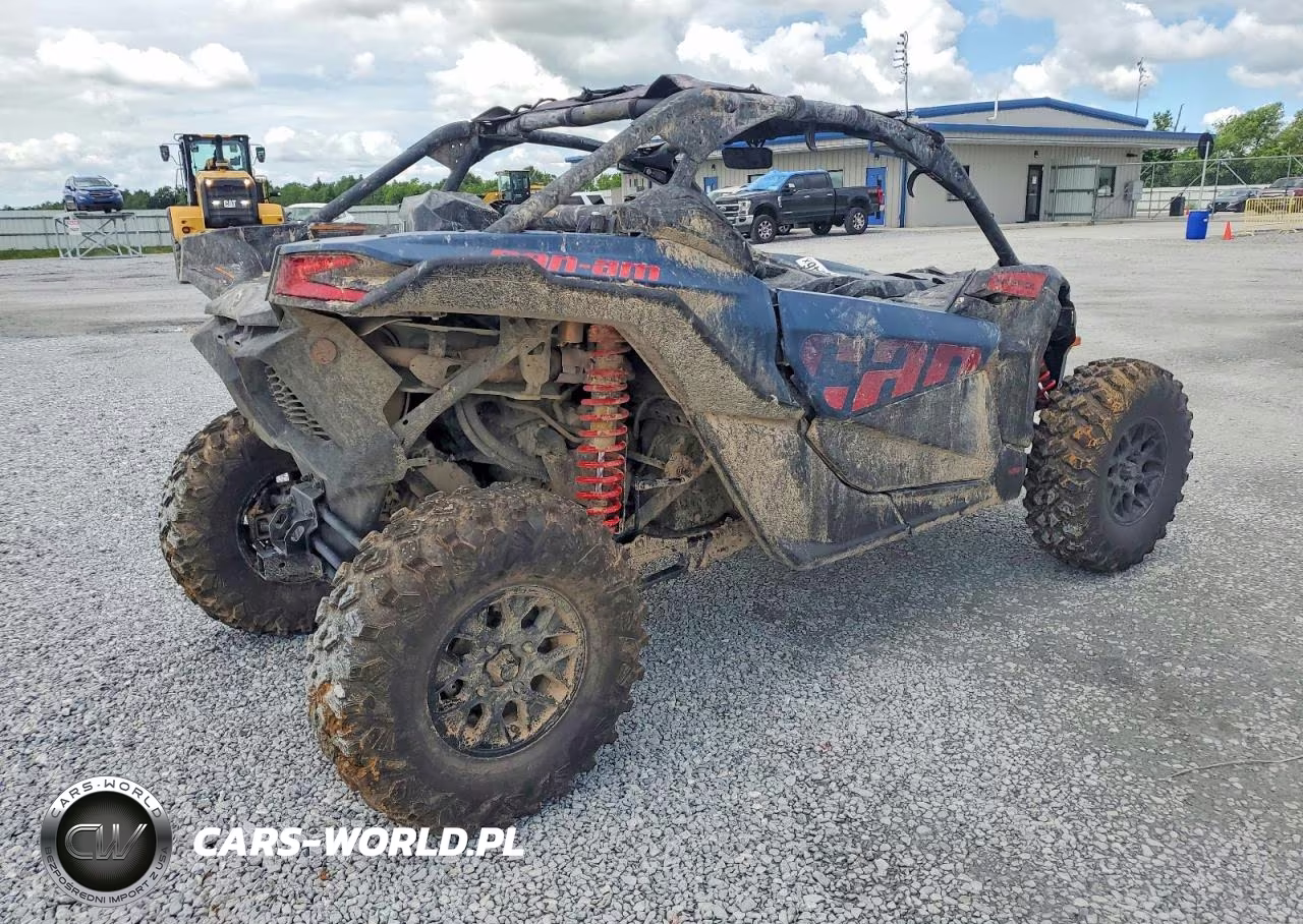 2026 Can-Am Maverick X3 Utility Vehicle VIN:3JBVGAY46TE003126 - 4