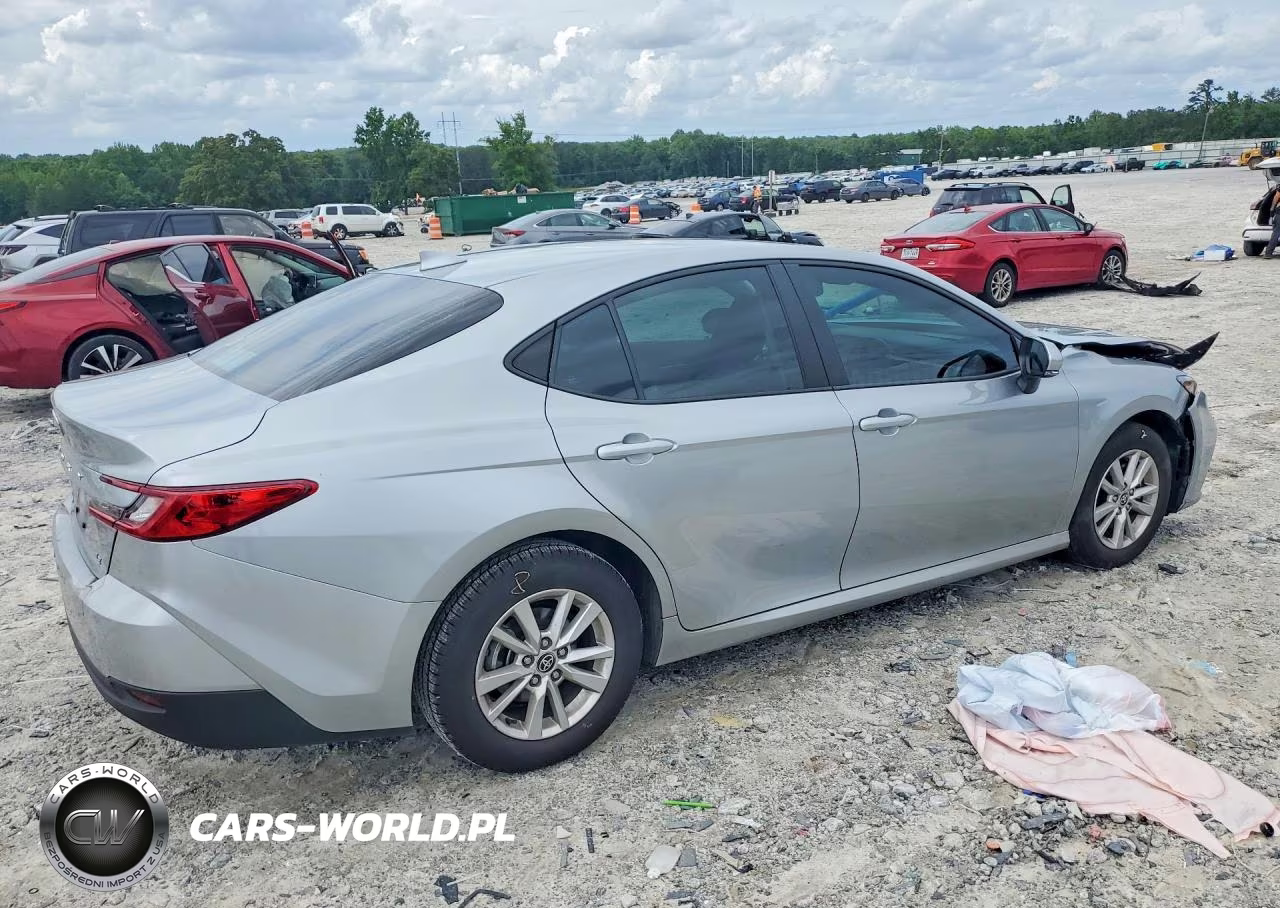 2025 Toyota Camry VIN:4T1DAACK8SU192129 - 3