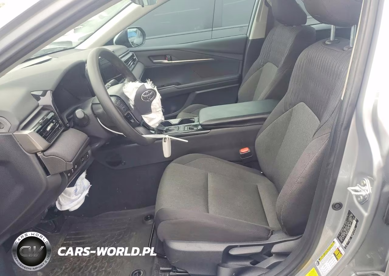 2025 Toyota Camry VIN:4T1DAACK8SU192129 - 7
