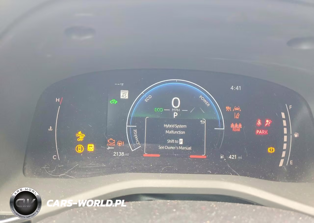 2025 Toyota Camry VIN:4T1DAACK8SU192129 - 9