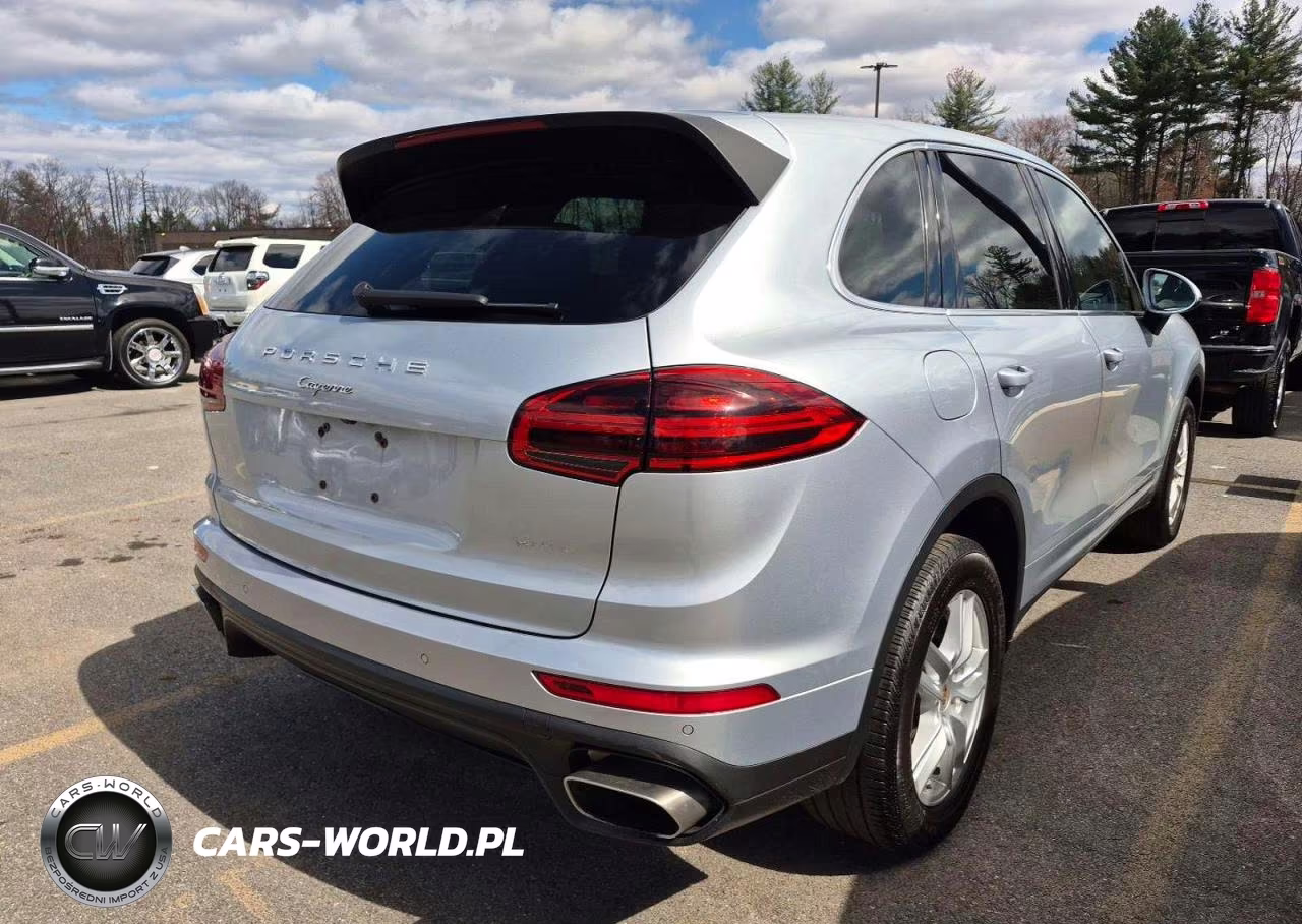 2016 Porsche Cayenne VIN:WP1AA2A24GLA09966 - 4