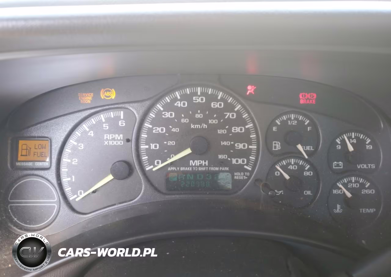 2000 GMC New Sierra C1500 VIN:1GTEC14W7YZ185446 - 9