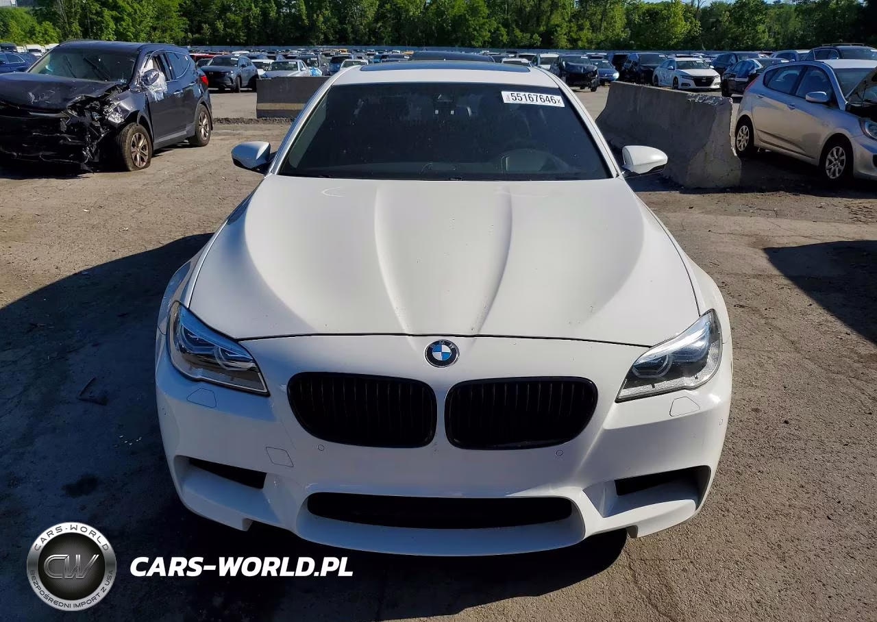 2014 BMW M5 VIN:WBSFV9C59ED593292 - 5