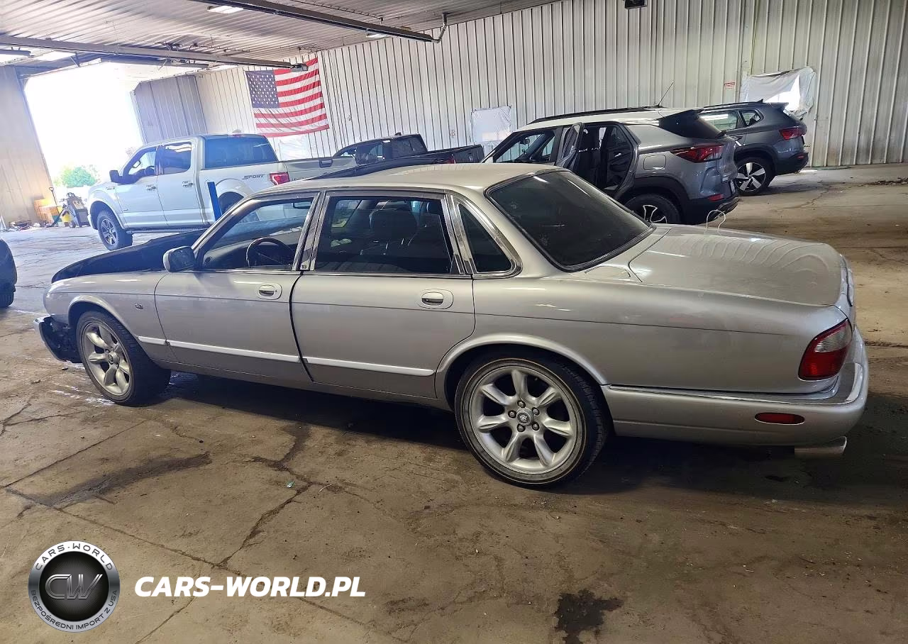 2000 Jaguar Xjr VIN:SAJDA15B9YMF18129 - 2