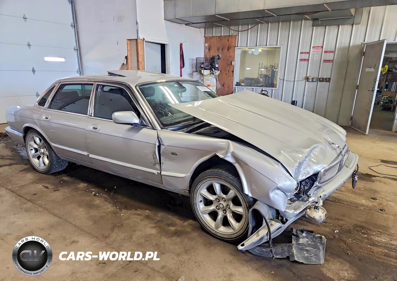 2000 Jaguar Xjr VIN:SAJDA15B9YMF18129 - 4