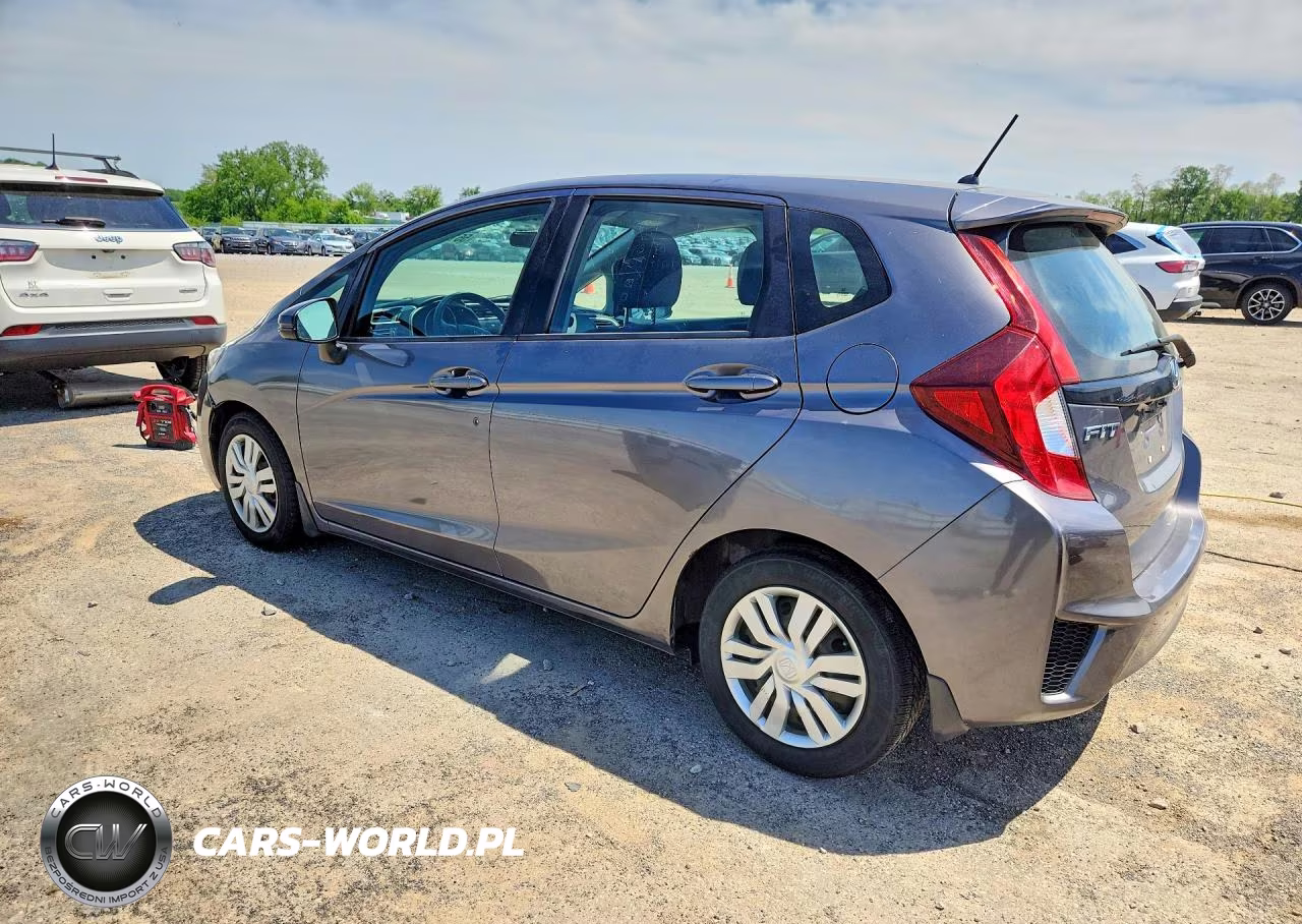 2015 Honda Fit Lx VIN:3HGGK5H51FM706343 - 2