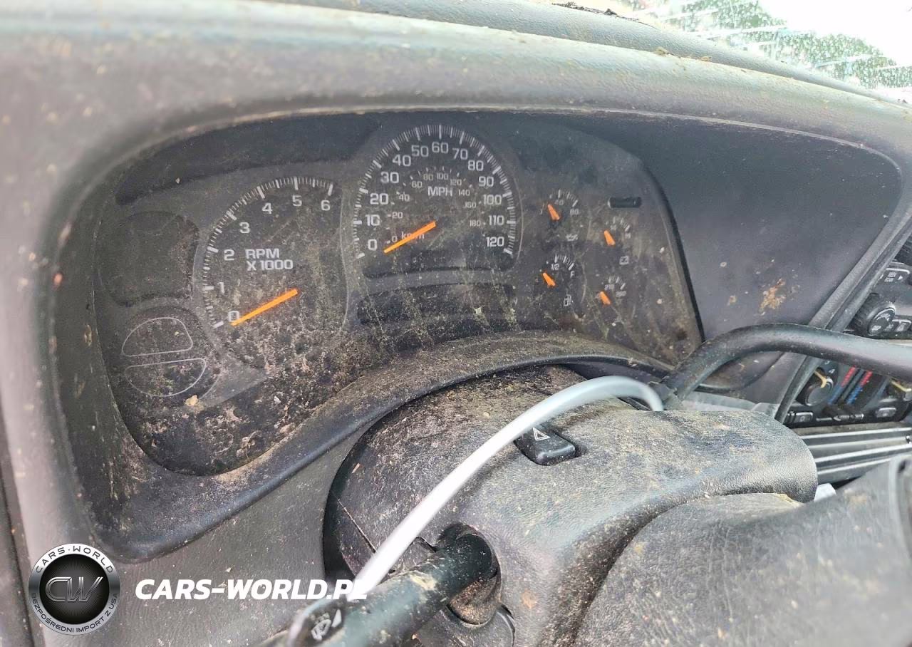 2003 Chevrolet Silverado C1500 VIN:2GCEC19V131263799 - 9