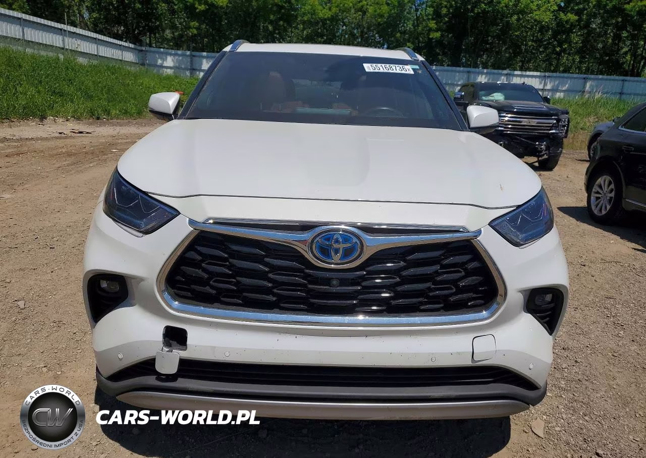 2022 Toyota Highlander Hybrid Platinum VIN:5TDEBRCH8NS101698 - 5