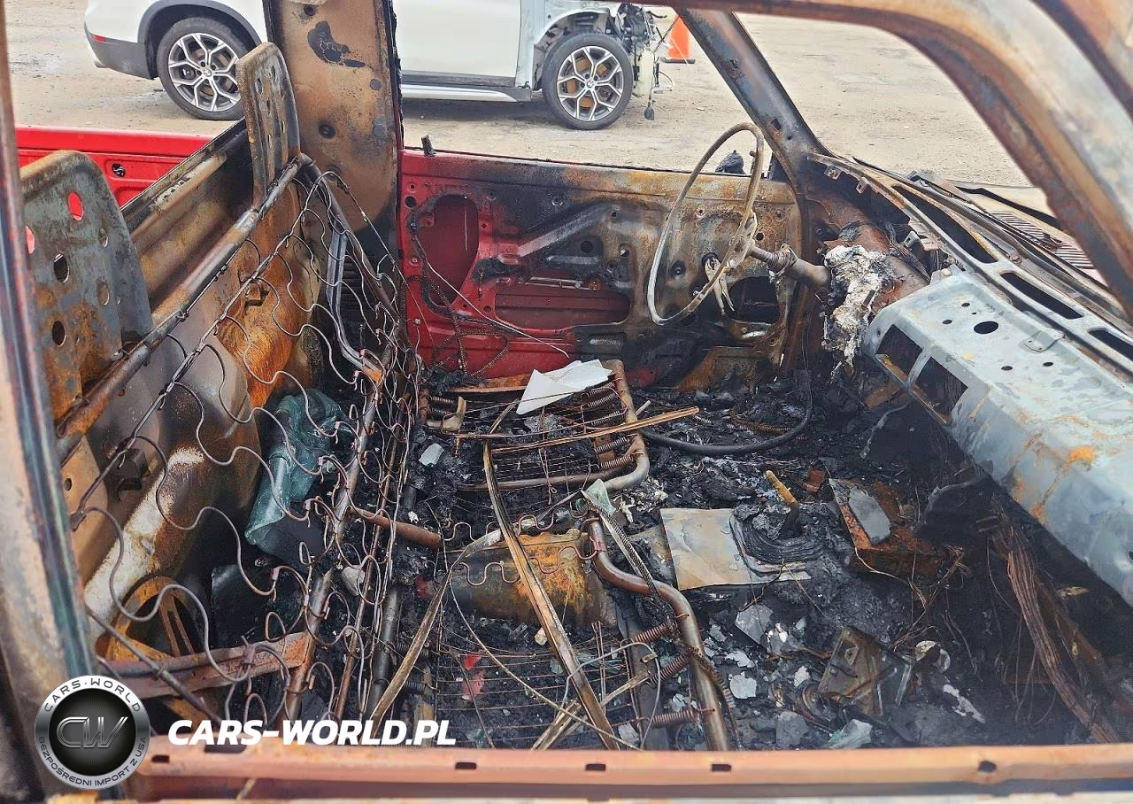 1987 Toyota Pickup Base VIN:JT4RN50RXH0292255 - 10