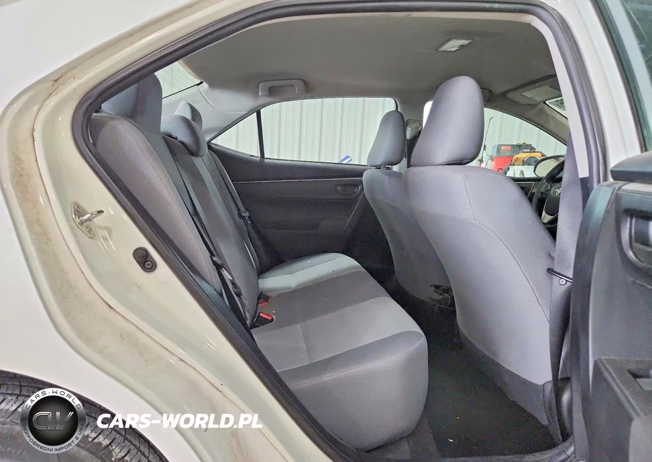 2015 Toyota Corolla L VIN:2T1BURHEXFC443935 - 10