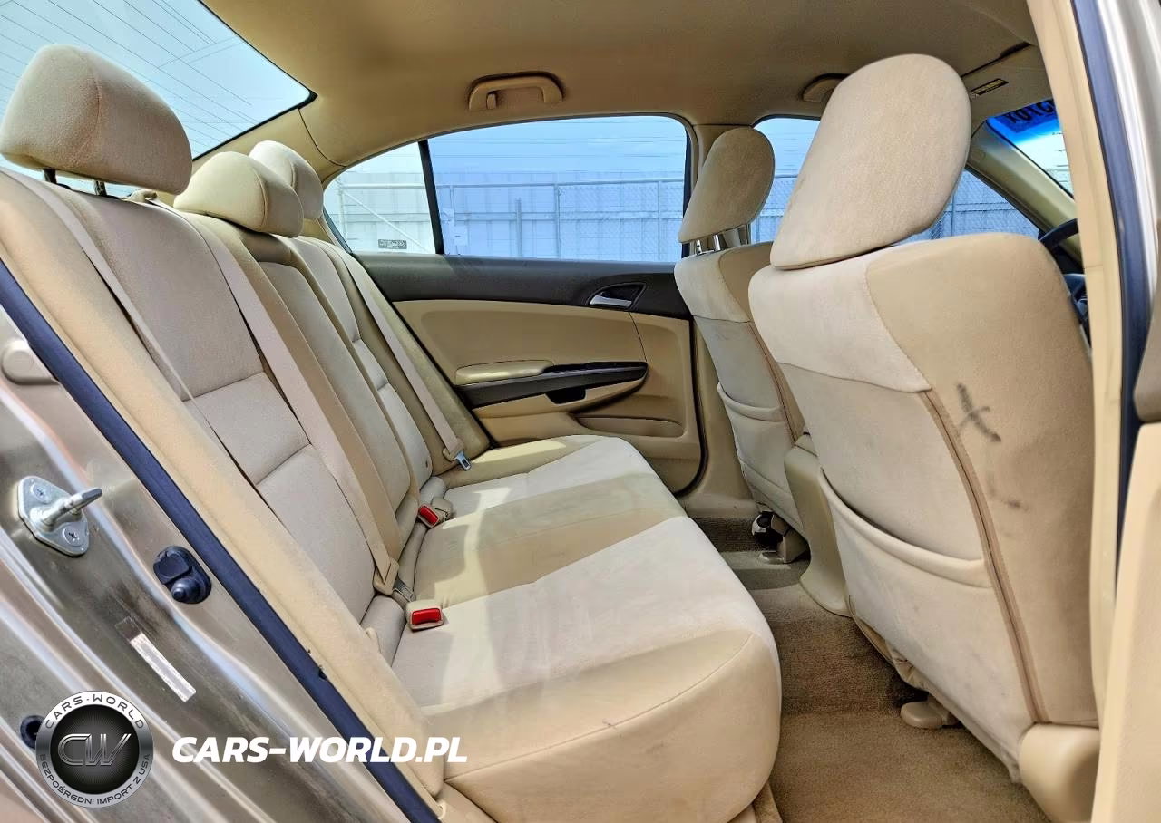 2008 Honda Accord Lxp VIN:JHMCP26468C017585 - 10