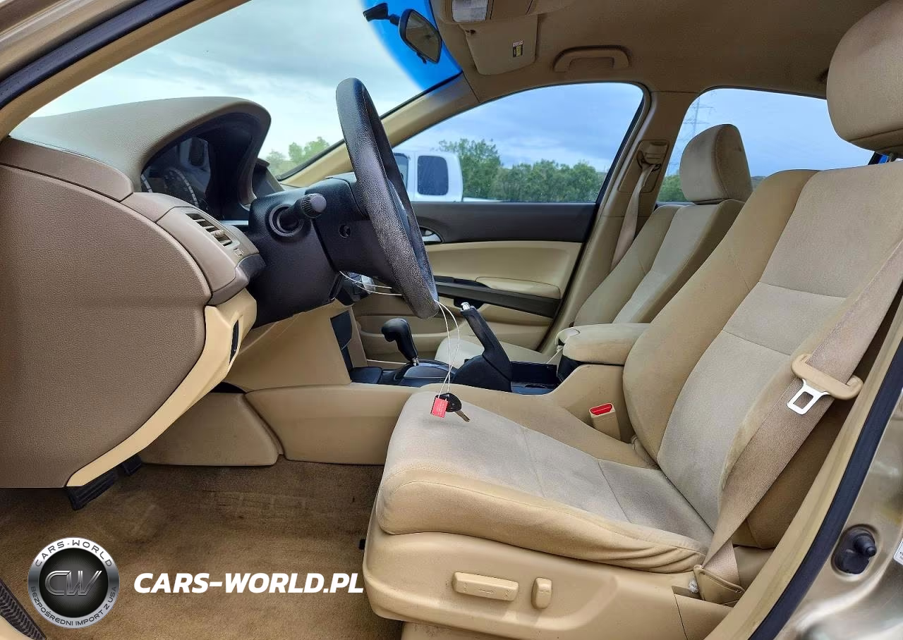 2008 Honda Accord Lxp VIN:JHMCP26468C017585 - 7