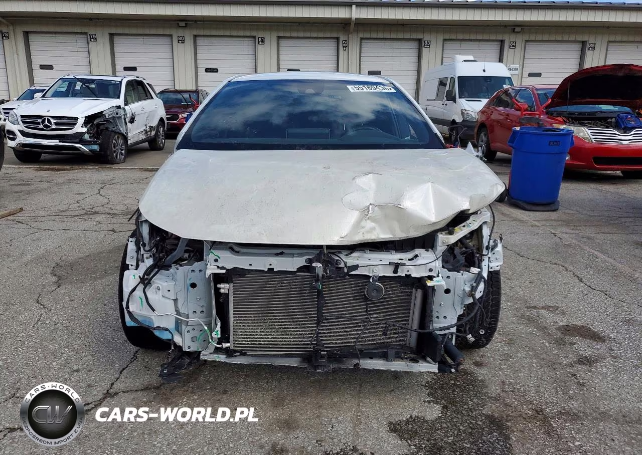 2021 Toyota Corolla Hatchback Xse VIN:JTNA4MBEXM3107081 - 5