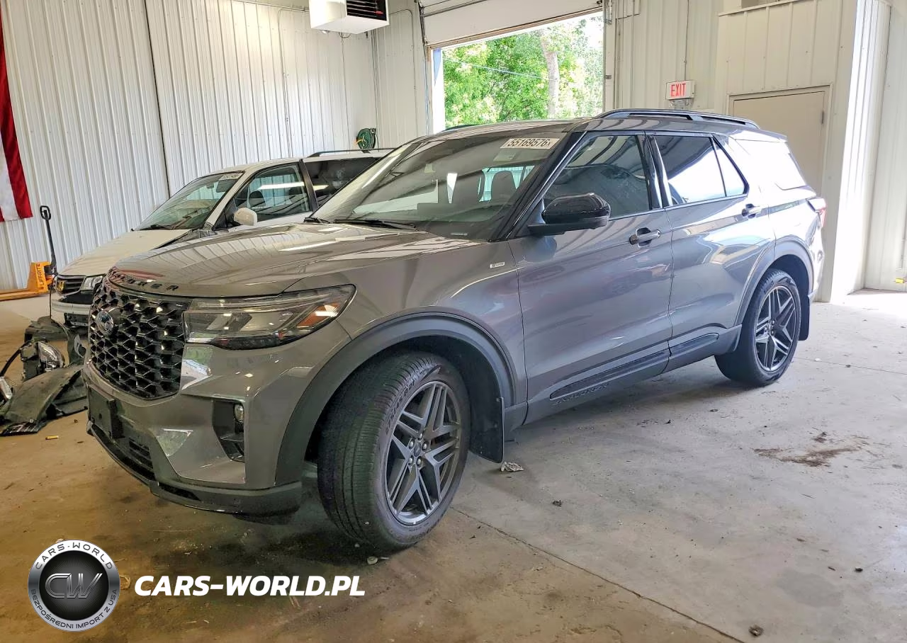 2025 Ford Explorer St-Line – zdjęcie 1 z 13
