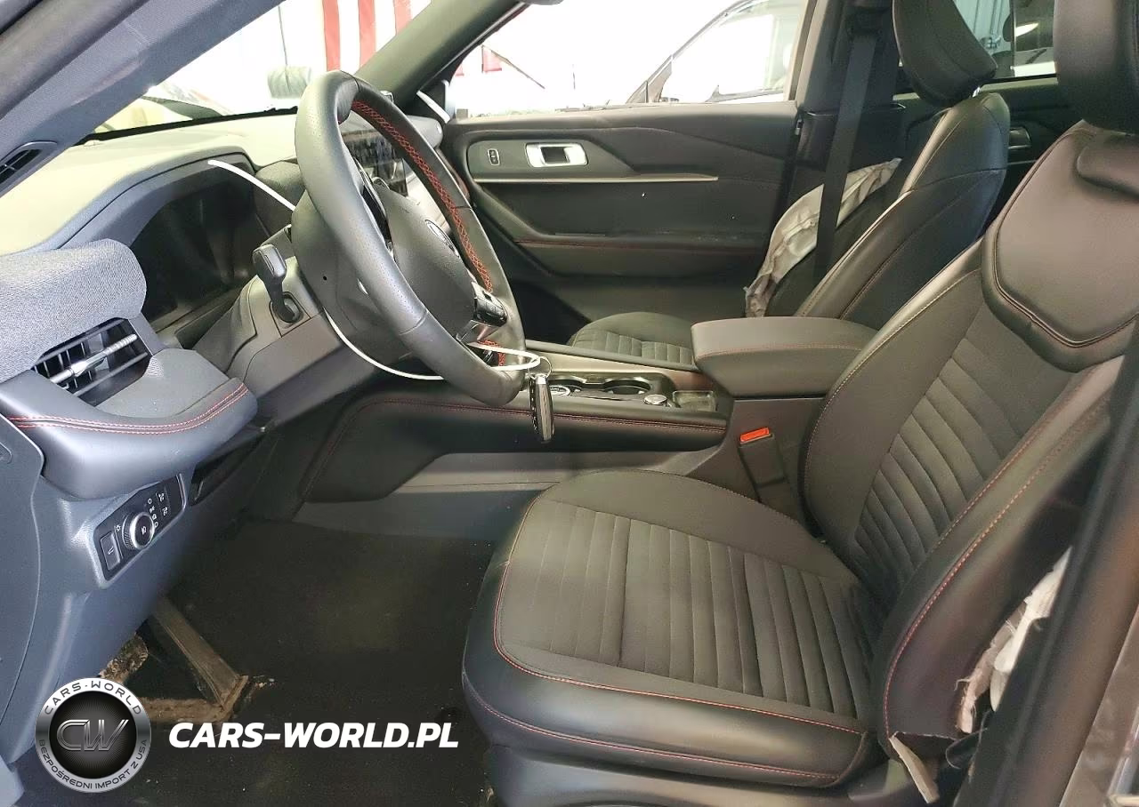 2025 Ford Explorer St-Line VIN:1FMUK8KH6SGB57986 - 7