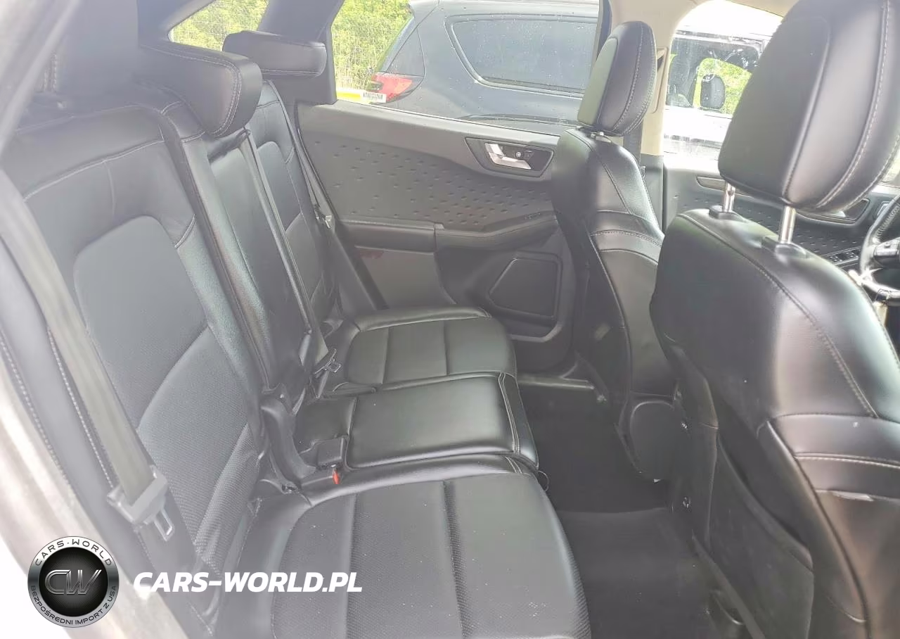 2020 Ford Escape Titanium VIN:1FMCU9J93LUB30057 - 11