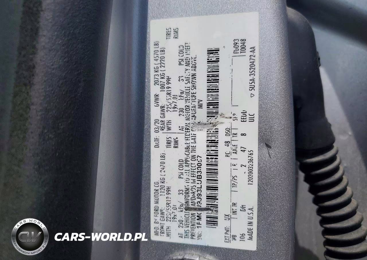 2020 Ford Escape Titanium VIN:1FMCU9J93LUB30057 - 13