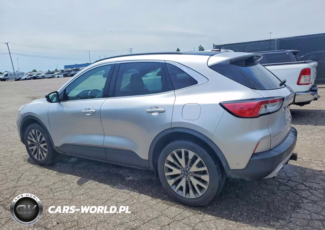 2020 Ford Escape Titanium VIN:1FMCU9J93LUB30057 - 2
