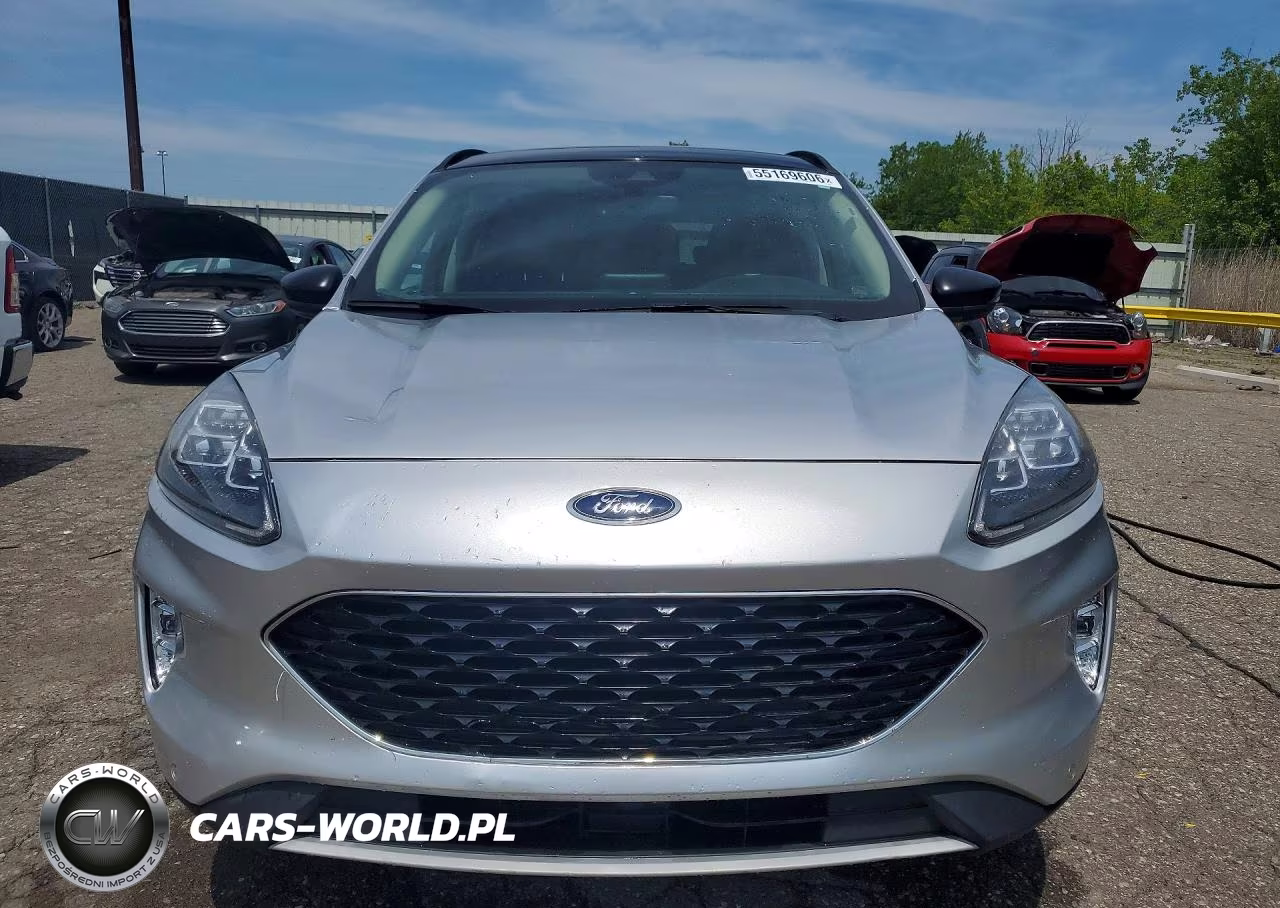 2020 Ford Escape Titanium VIN:1FMCU9J93LUB30057 - 5
