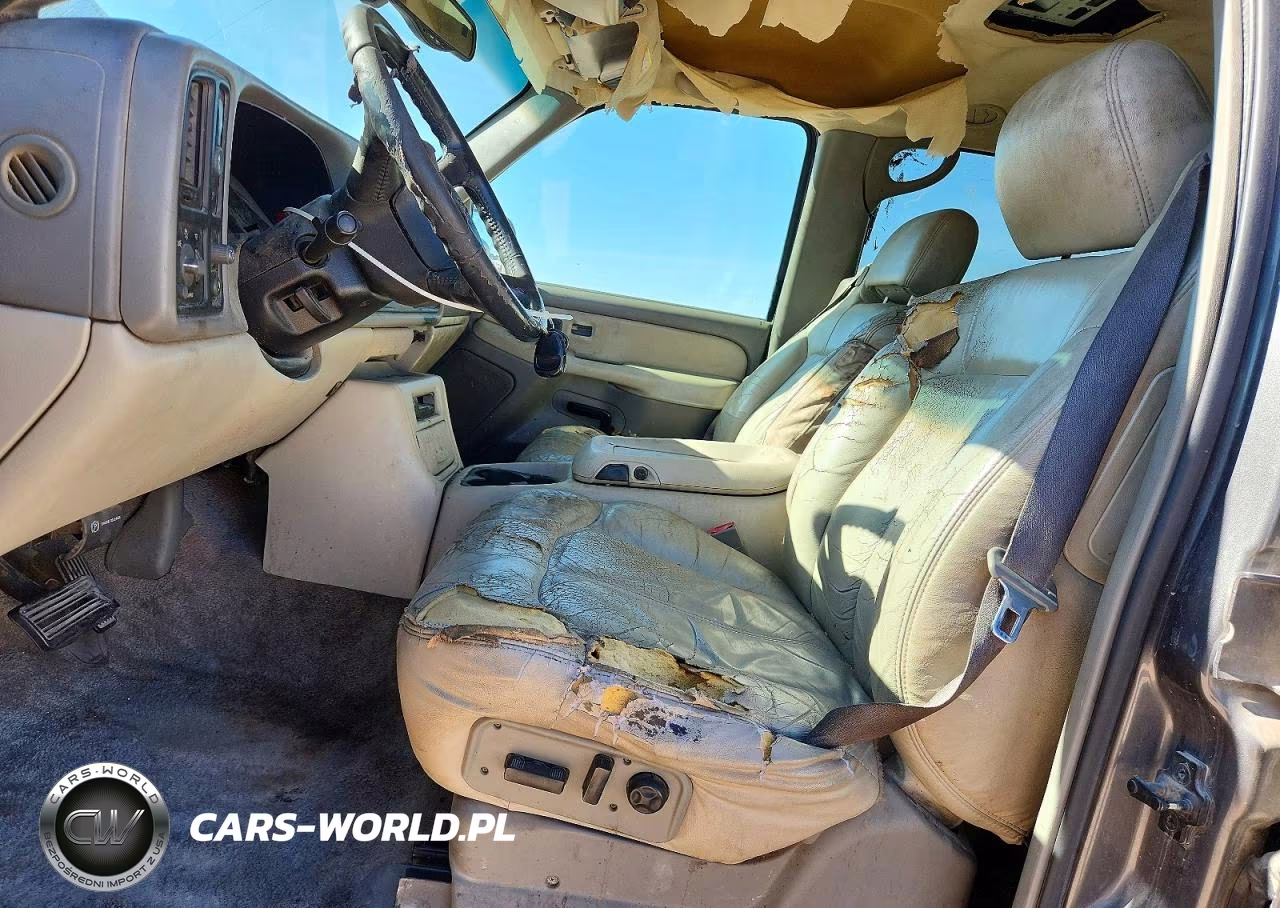 2002 Chevrolet Suburban VIN:1GNEC16Z62J120429 - 7