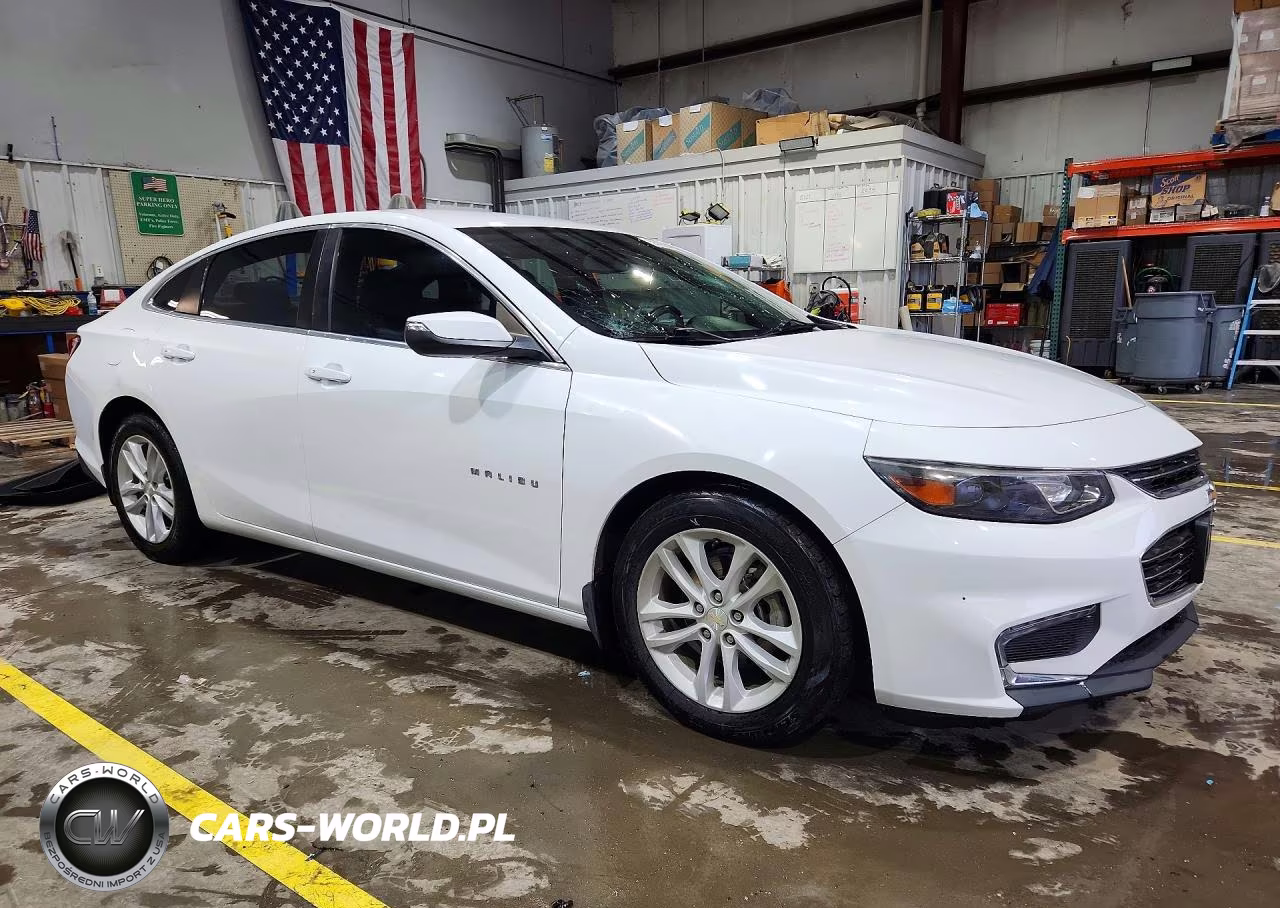 2017 Chevrolet Malibu Lt VIN:1G1ZE5ST1HF115415 - 4