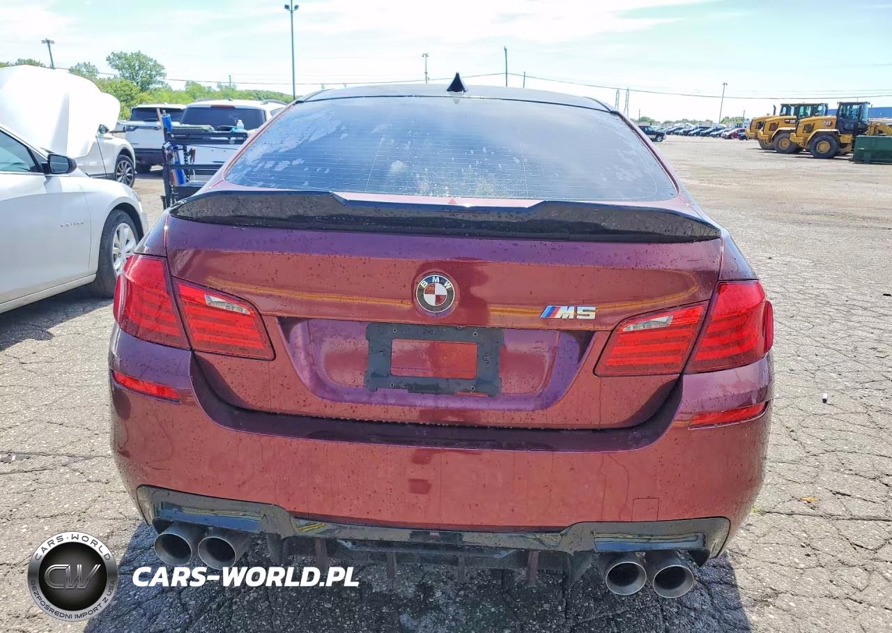 2013 BMW M5 VIN:WBSFV9C51DD095988 - 6