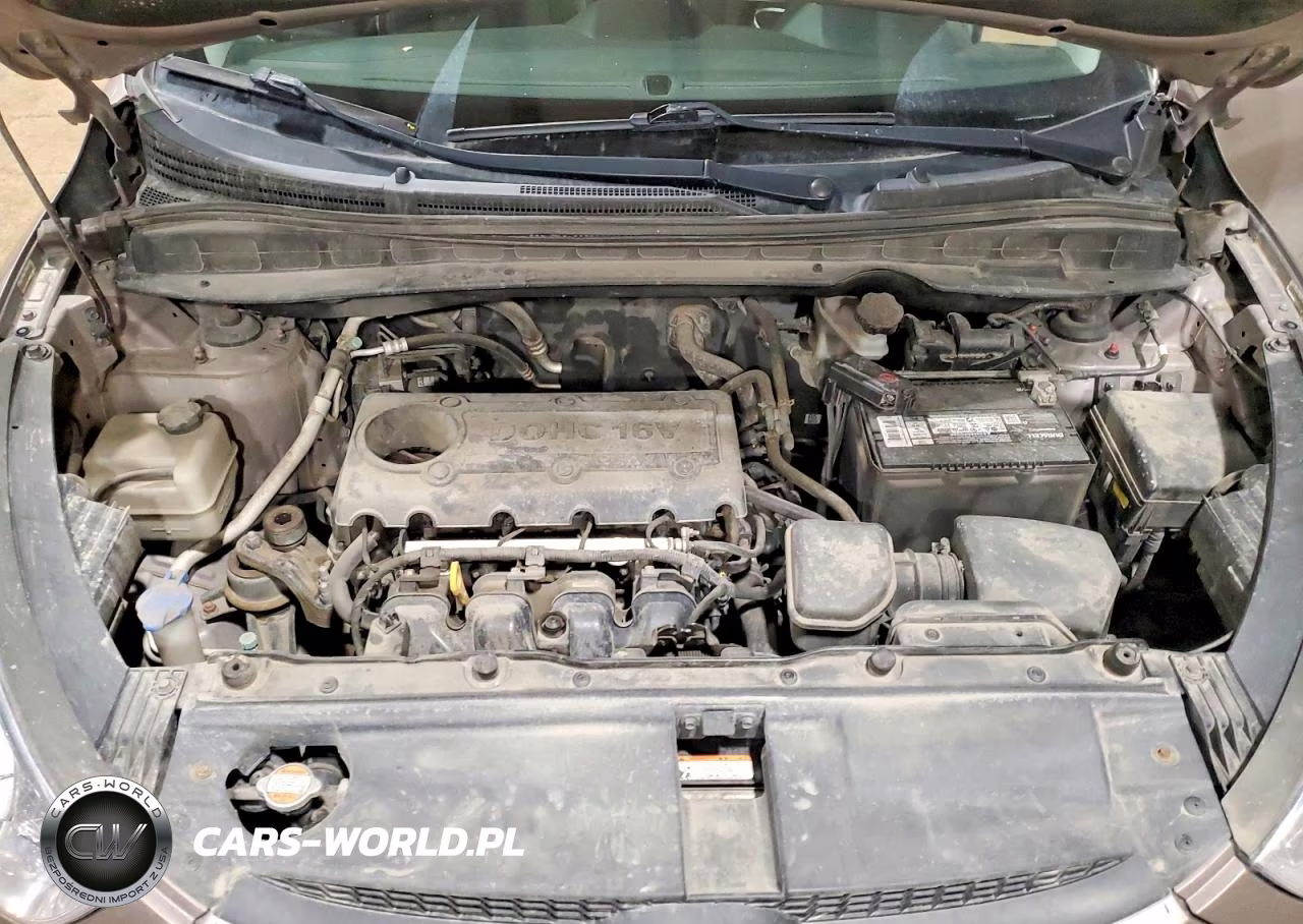 2012 Hyundai Tucson Gls VIN:KM8JUCAC7CU353007 - 12