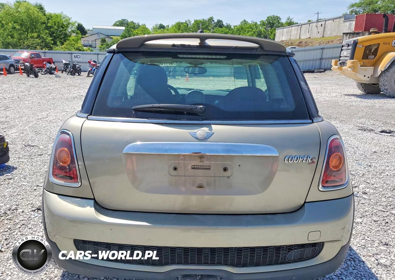 2009 Mini Cooper S VIN:WMWMF73539TW82820 - 6