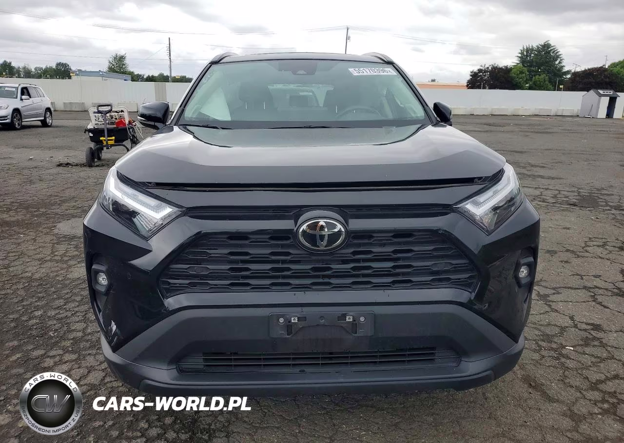 2024 Toyota Rav4 Xle Premium VIN:2T3A1RFV9RC470790 - 5