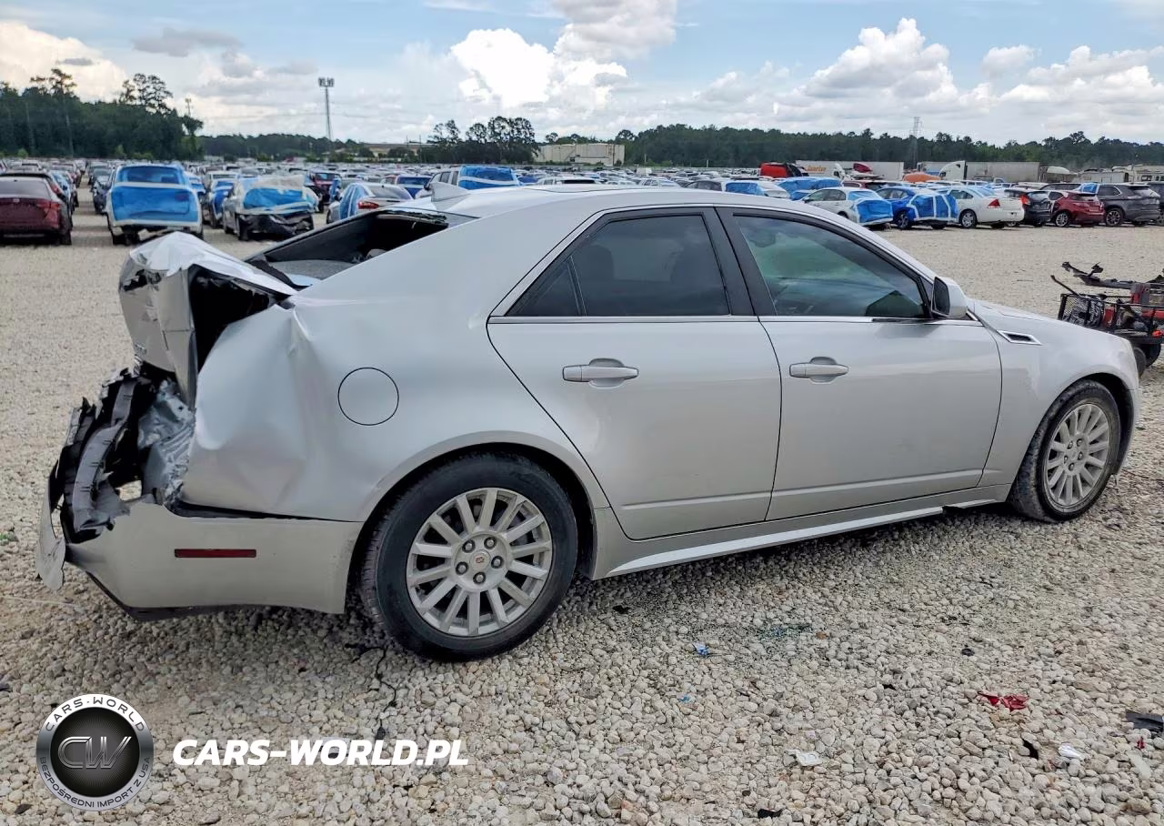 2013 Cadillac Cts Luxury Collection VIN:1G6DE5E56D0179559 - 3