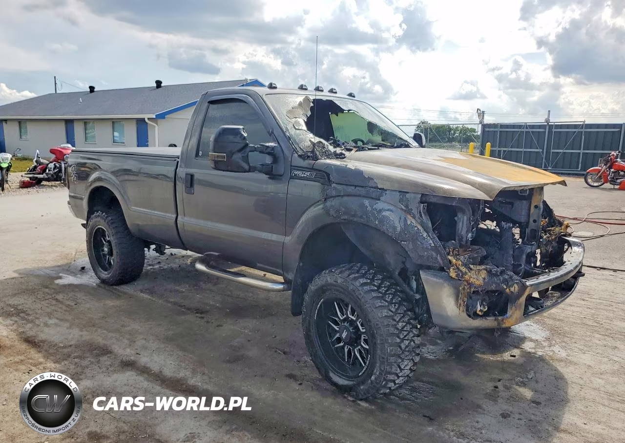 2016 Ford F250 Super Duty VIN:1FTBF2B63GEA69265 - 4