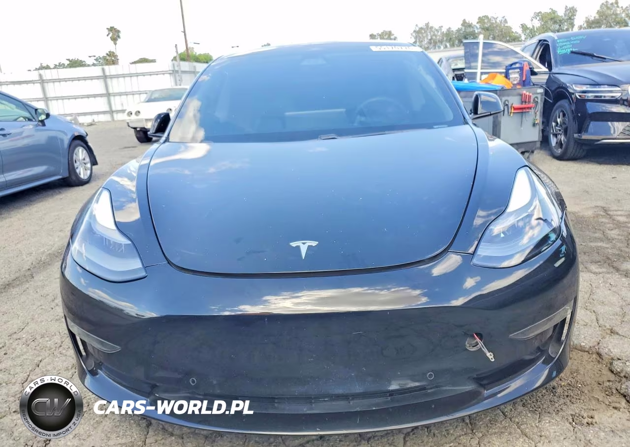 2021 Tesla Model 3 VIN:5YJ3E1EAXMF943011 - 5