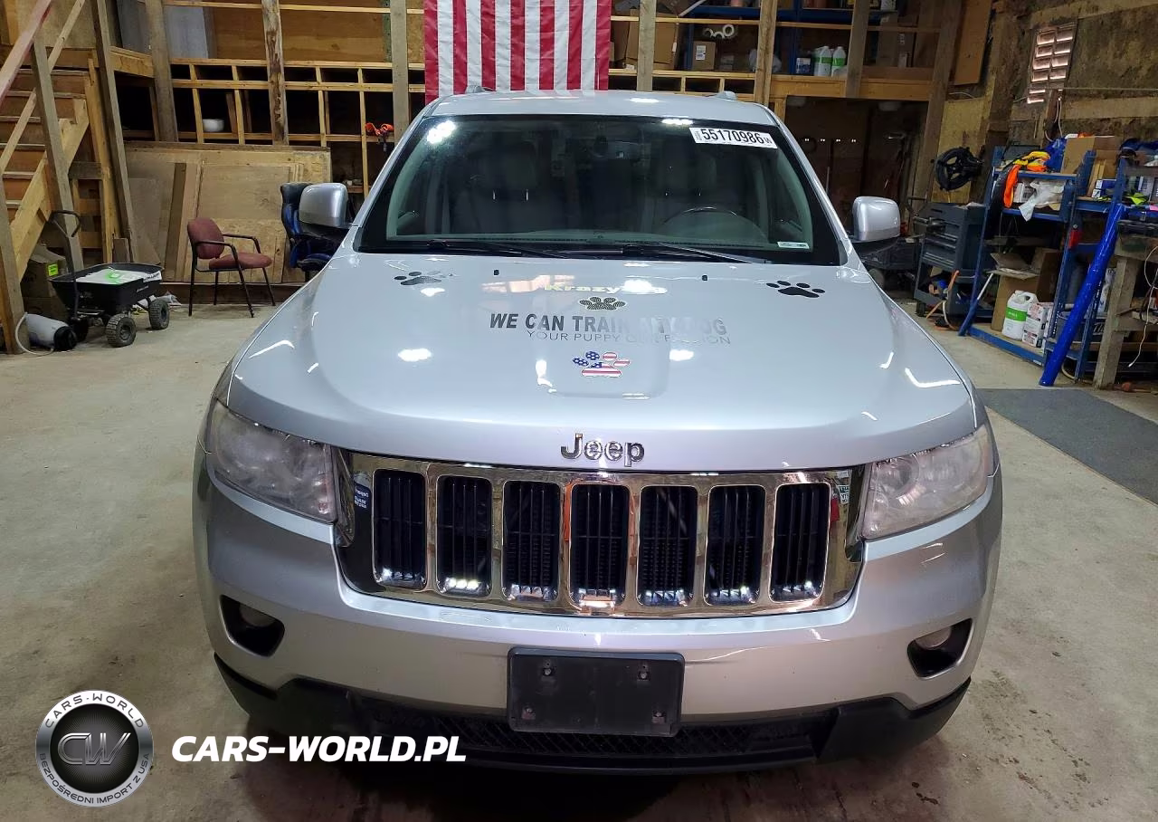 2012 Jeep Grand Cherokee Laredo VIN:1C4RJFAT2CC145575 - 5