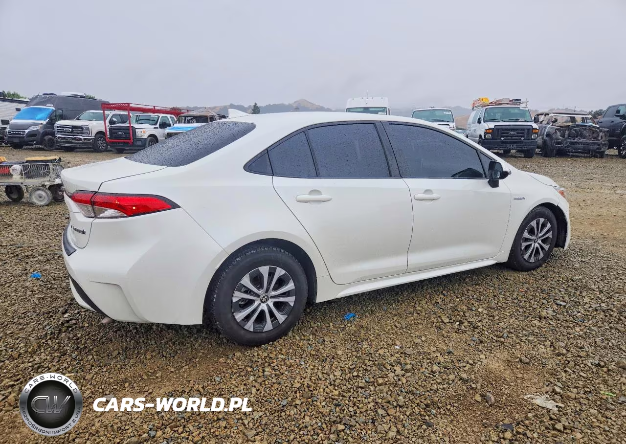 2021 Toyota Corolla Le VIN:JTDEAMDE0MJ015498 - 3