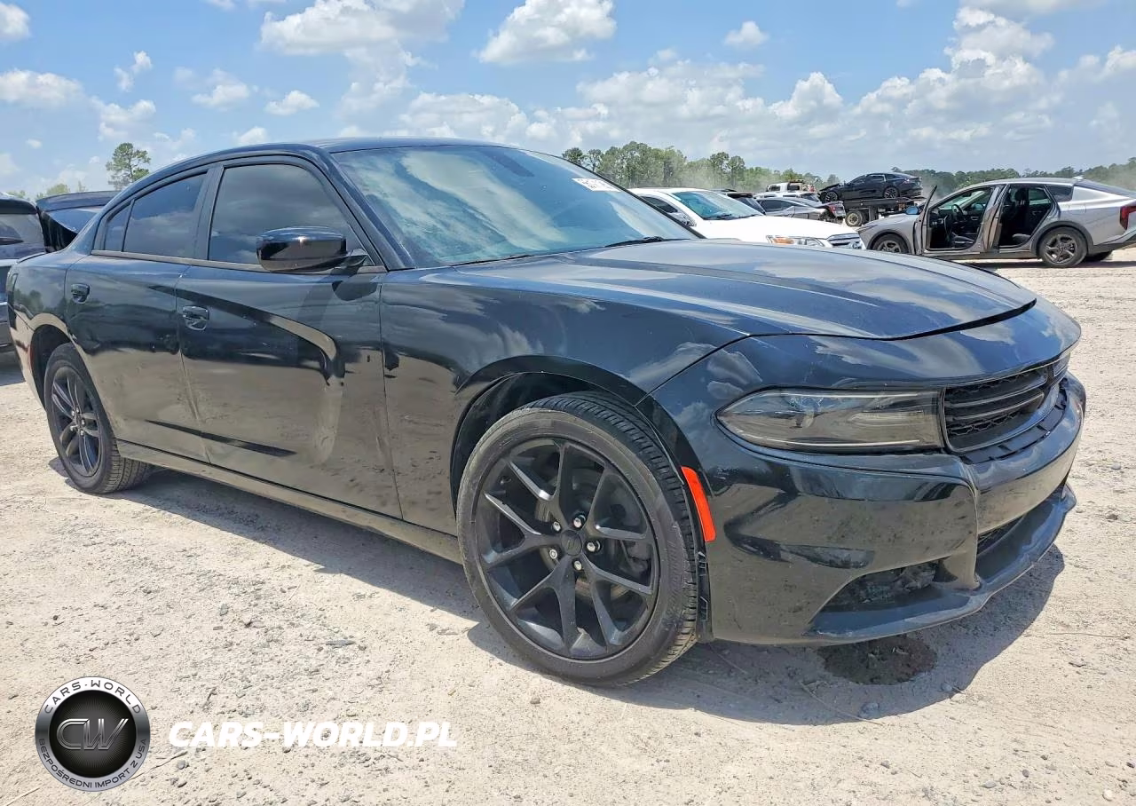 2019 Dodge Charger Sxt VIN:2C3CDXJG0KH653839 - 4