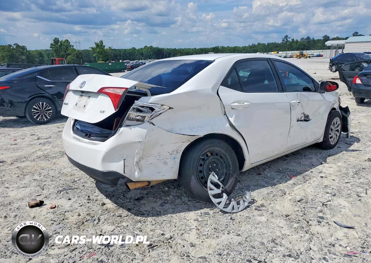 2019 Toyota Corolla Le VIN:5YFBURHE6KP859071 - 3