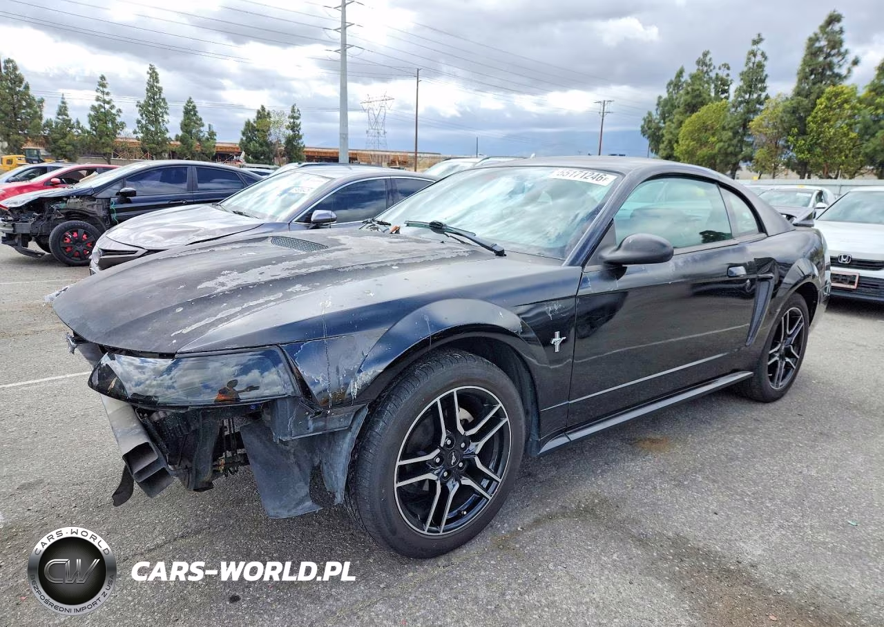 2001 Ford Mustang