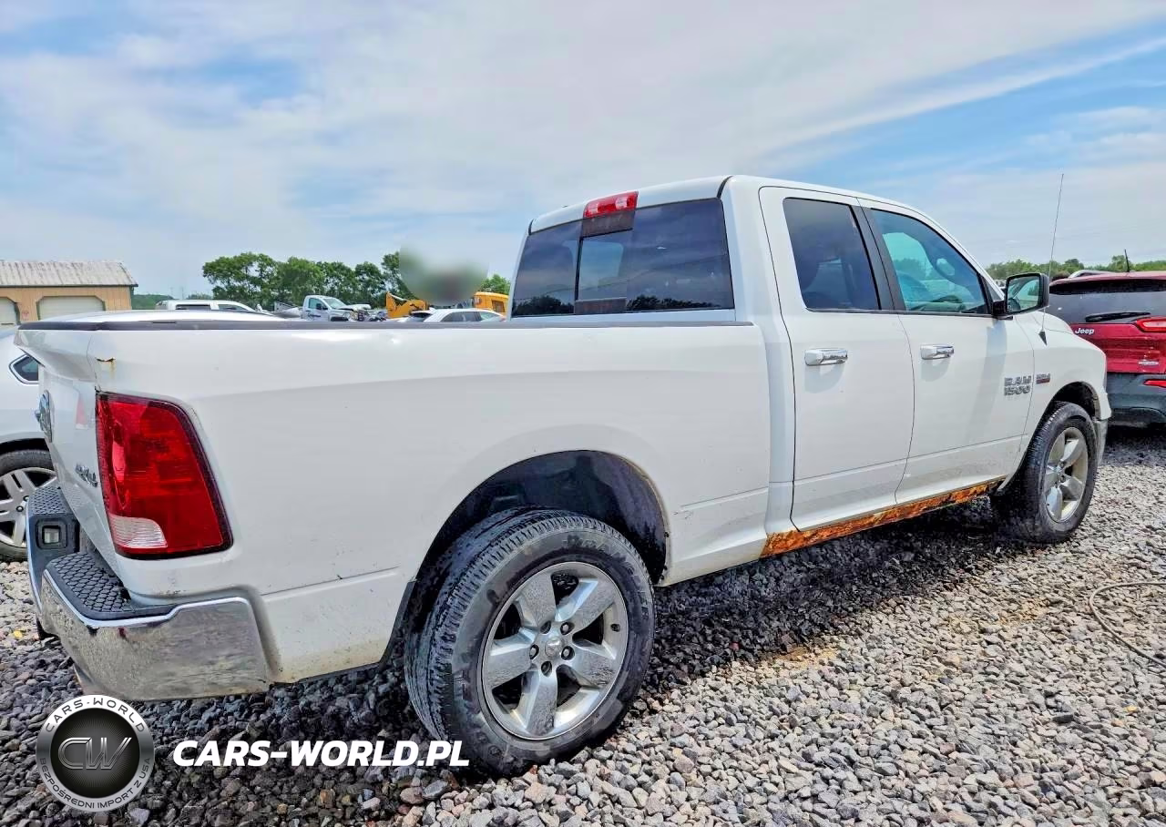 2015 Ram 1500 Slt VIN:1C6RR7GT2FS531047 - 3