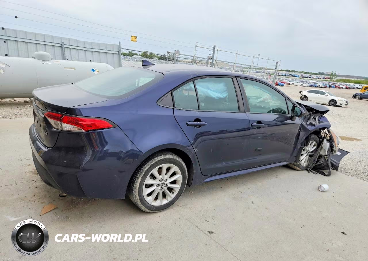 2020 Toyota Corolla Le VIN:5YFHPRAE5LP026052 - 3