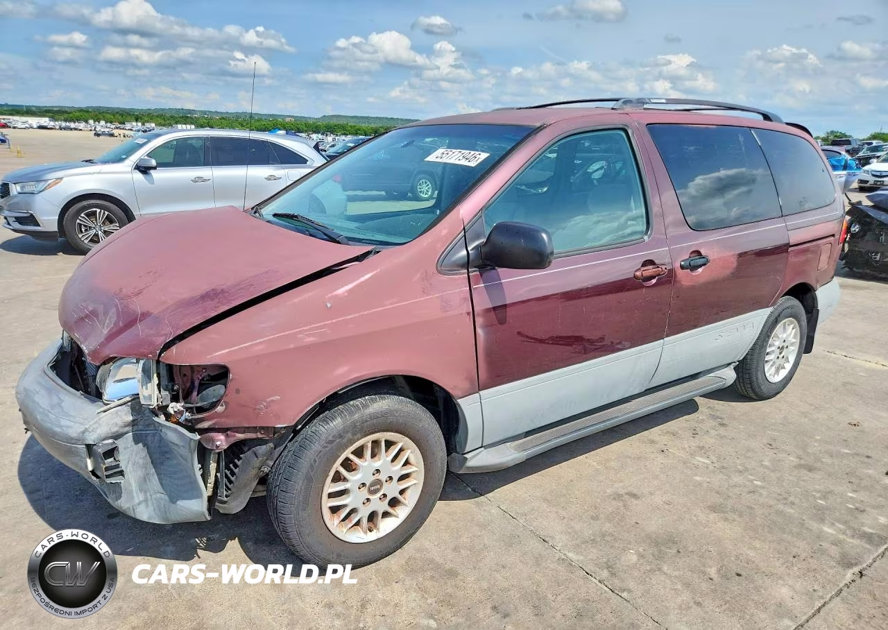 2000 Toyota Sienna Le