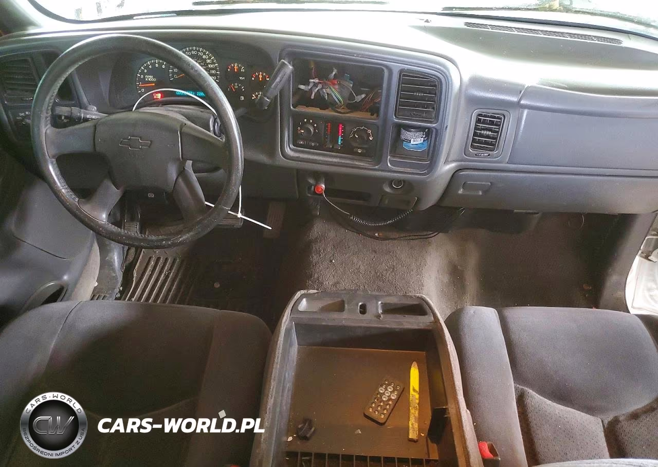 2005 Chevrolet Silverado C1500 VIN:1GCEC19V05Z149903 - 8