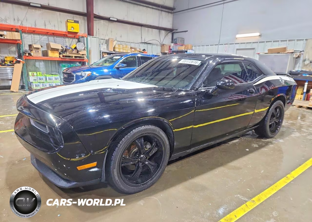 2012 Dodge Challenger Sxt