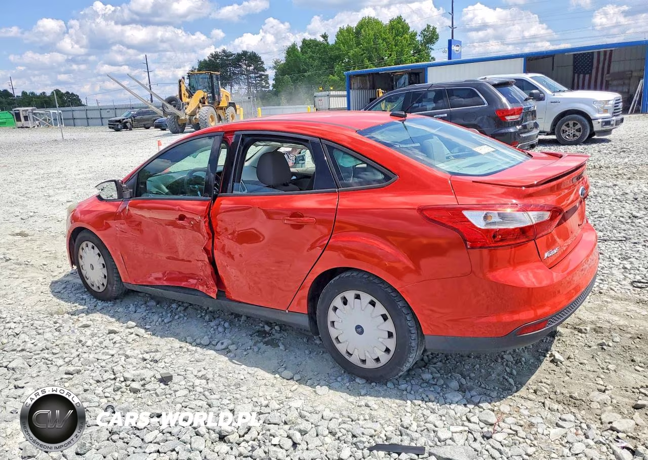 2014 Ford Focus Se VIN:1FADP3F26EL351496 - 2