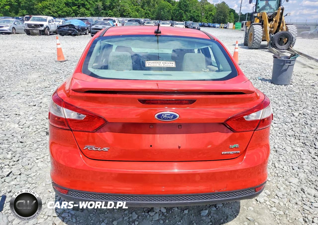2014 Ford Focus Se VIN:1FADP3F26EL351496 - 6