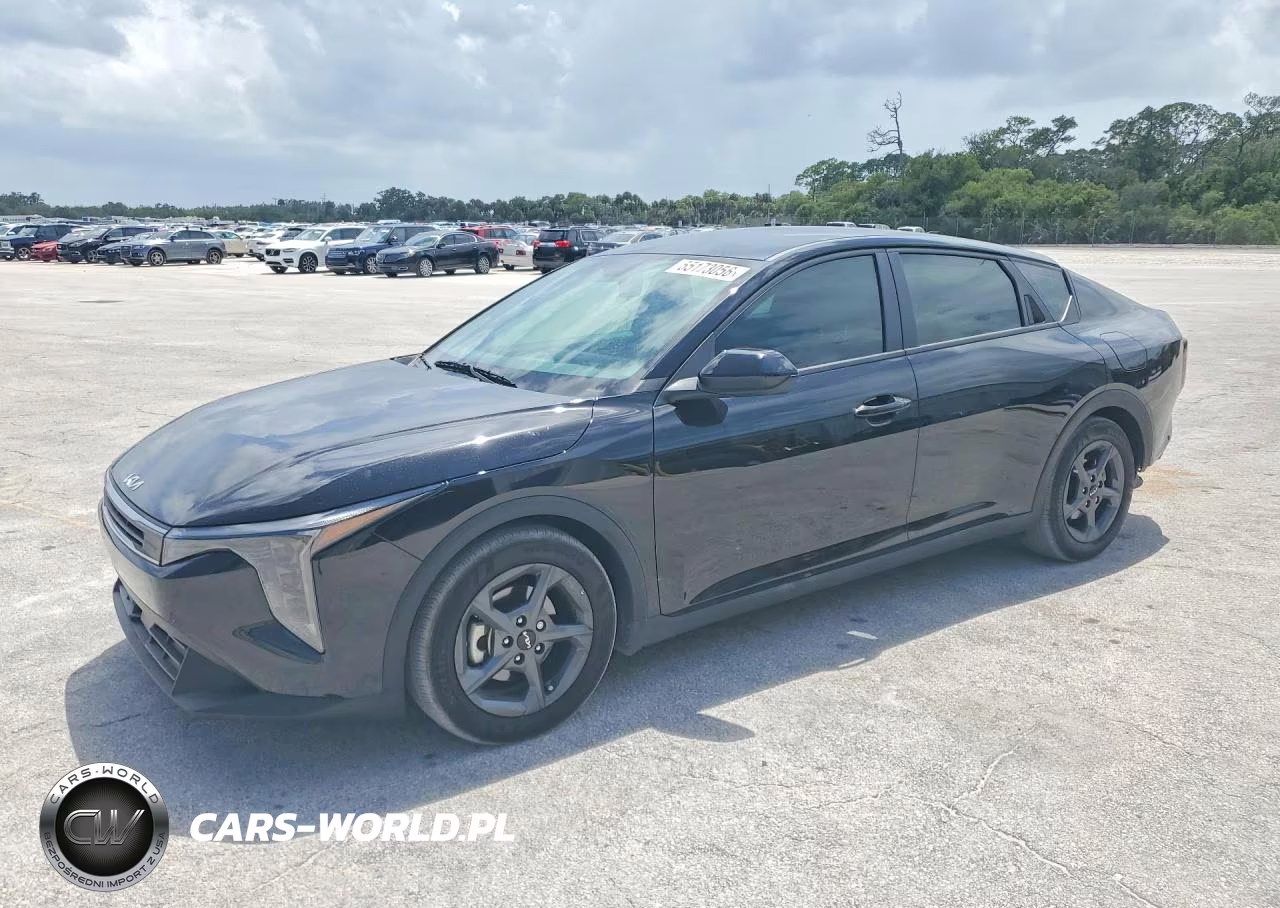 2025 Kia K4 Lxs