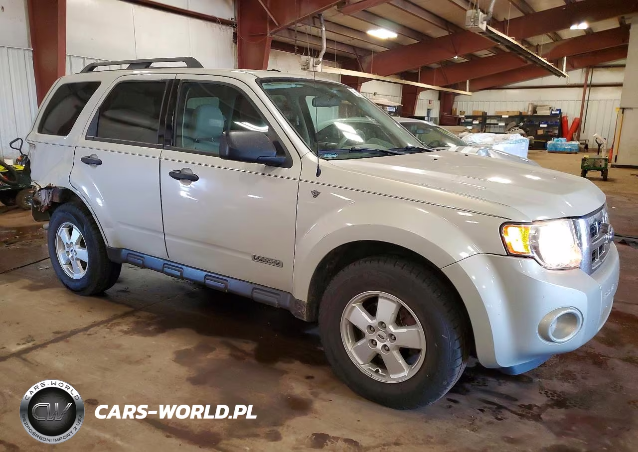 2008 Ford Escape Xlt VIN:1FMCU93178KA64445 - 4