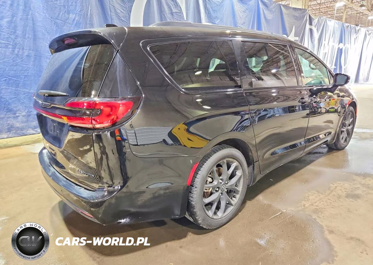 2025 Chrysler Pacifica Limited VIN:2C4RC1GGXSR610200 - 3