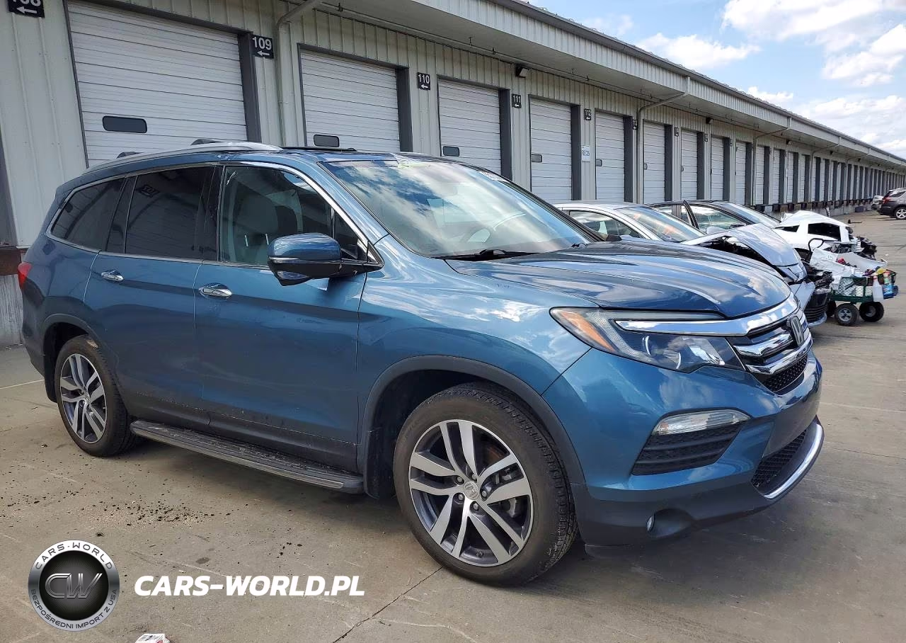 2018 Honda Pilot Touring VIN:5FNYF6H98JB010494 - 4